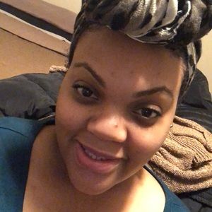 Meet your Posher, Charmaine